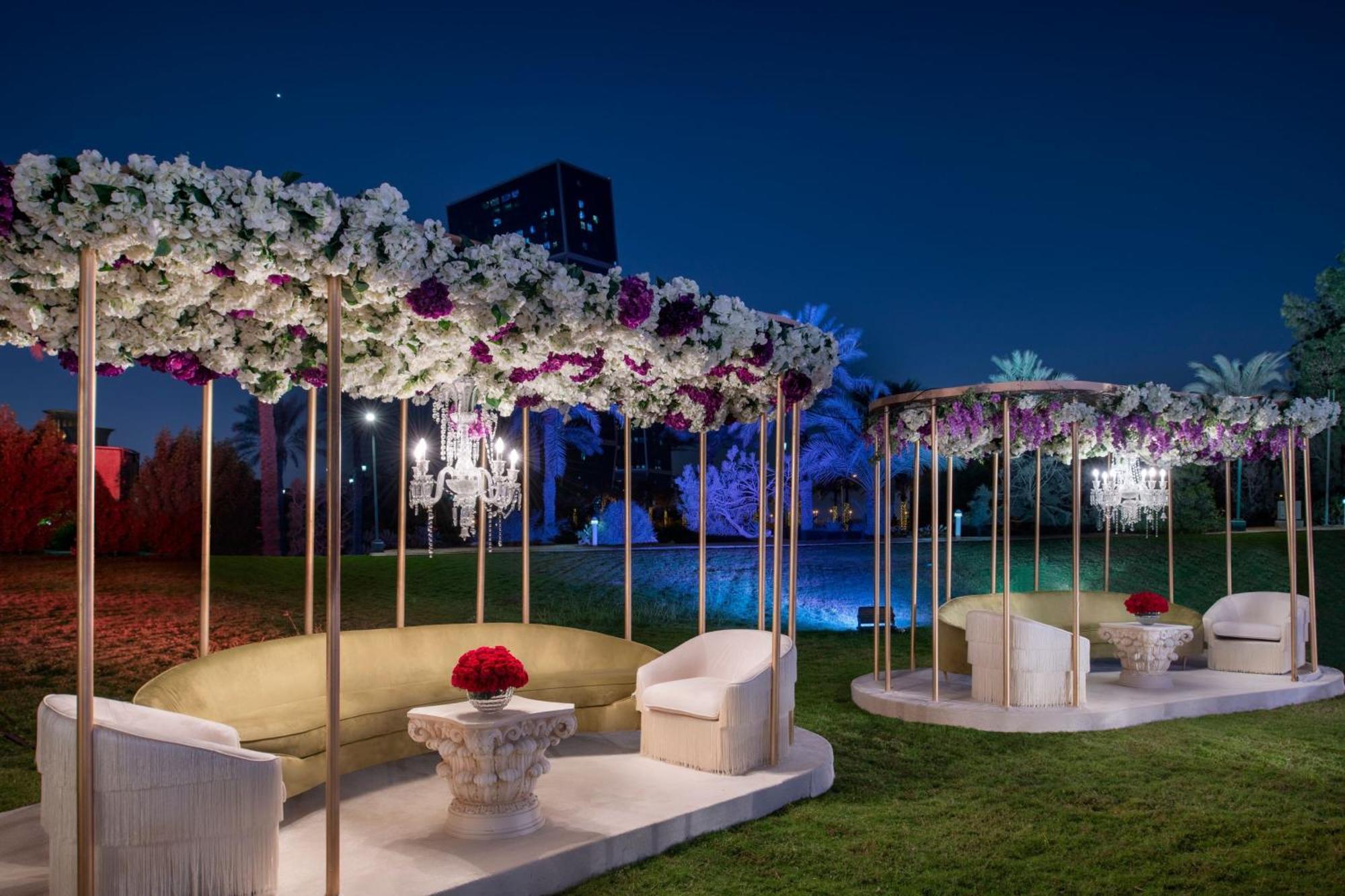 The Ritz-Carlton, Doha Hotel Exterior photo The Lake at The Oberoi, Mumbai