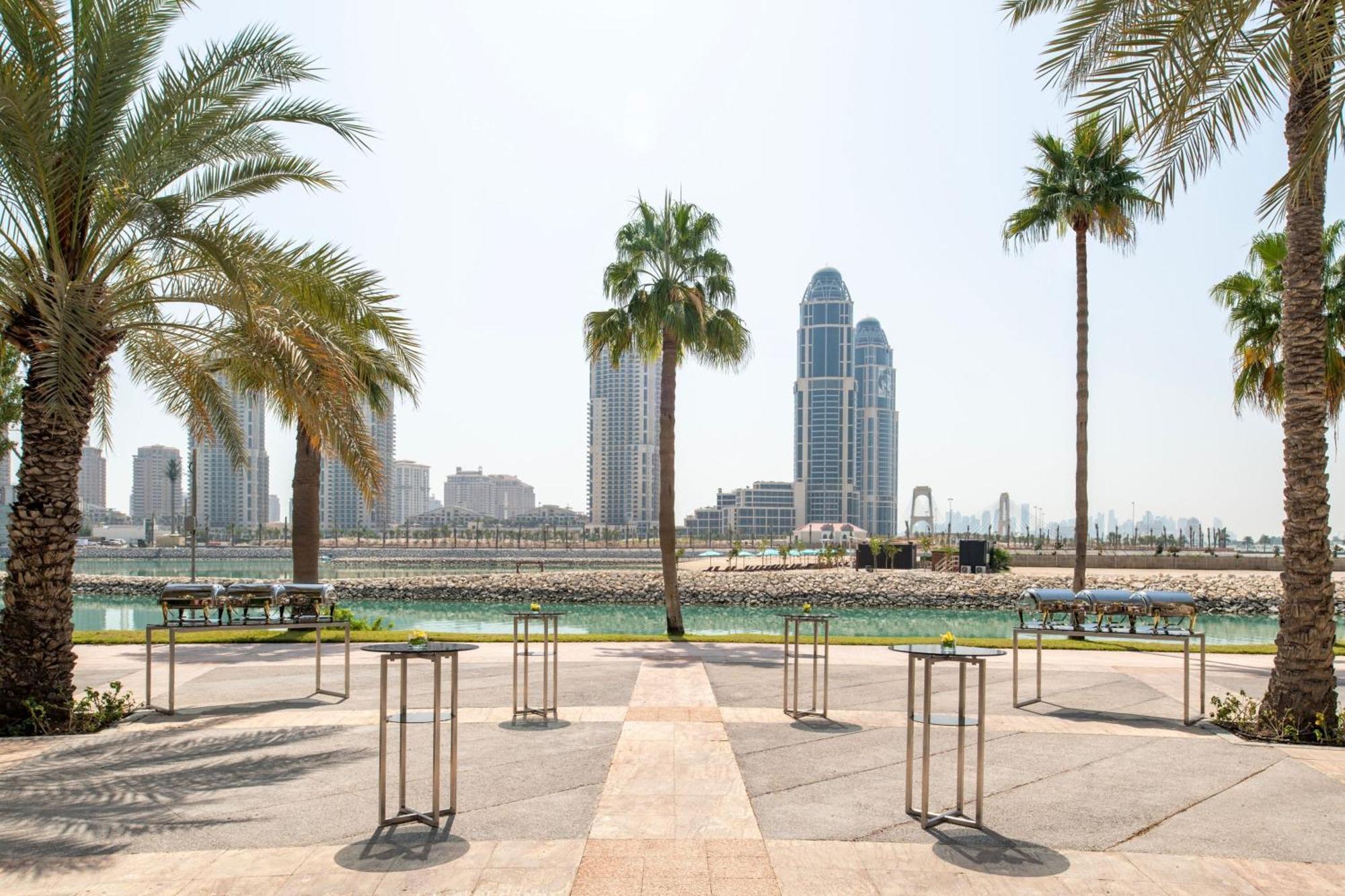 The Ritz-Carlton, Doha Hotel Exterior photo View of the Doha skyline from the museum