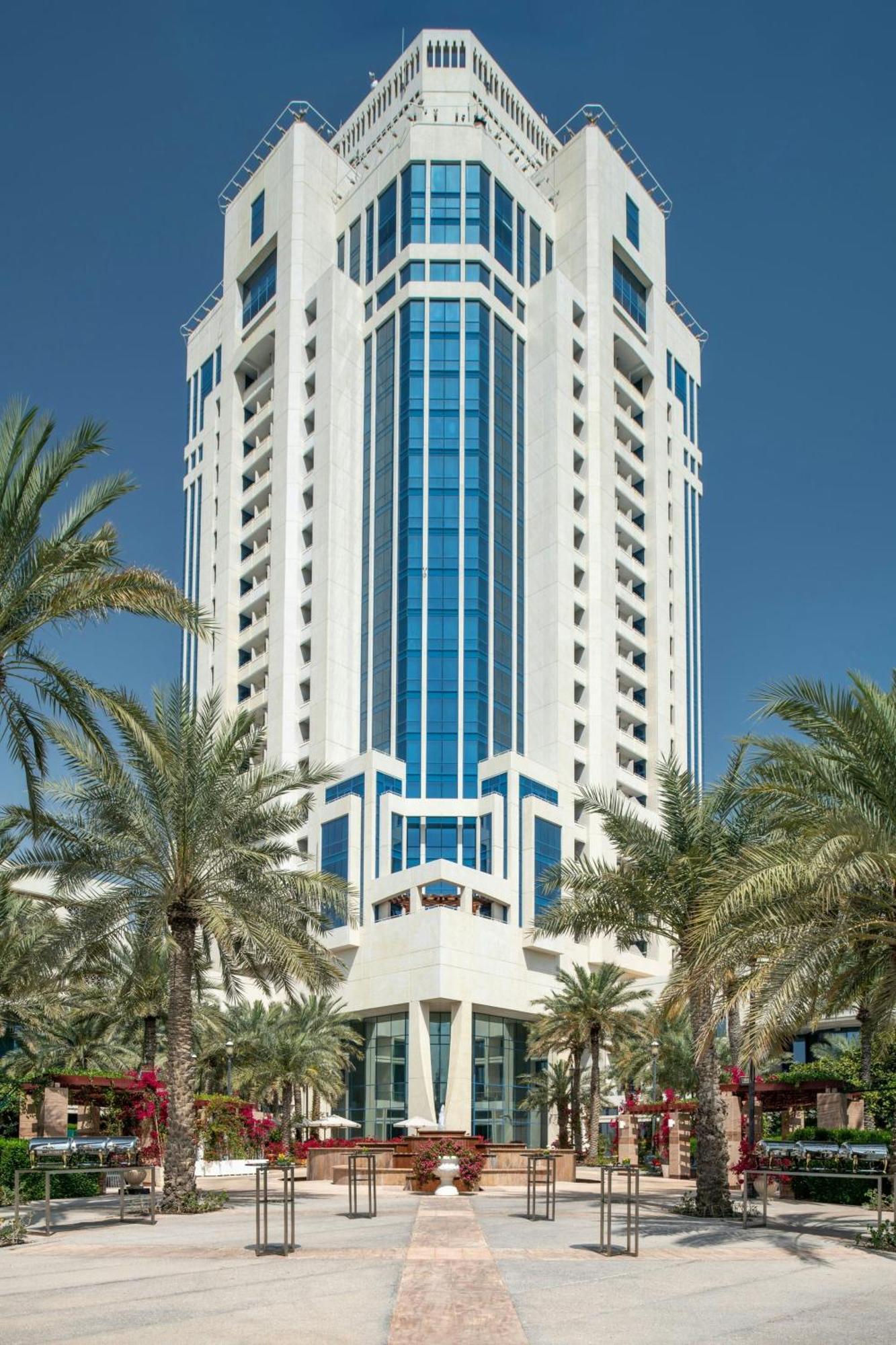 The Ritz-Carlton, Doha Hotel Exterior photo The Palm Jumeirah